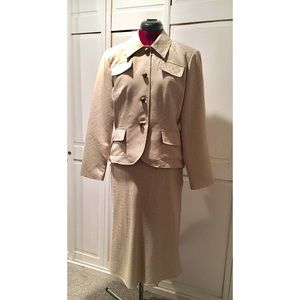 Women's Stylish Suit